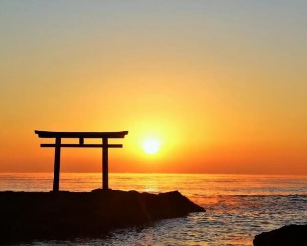 The Hammer and the Nail: Why Japan’s Political Paralysis Demands a New National Vision